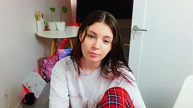 peachyness online show from 07-16-26, 05:21