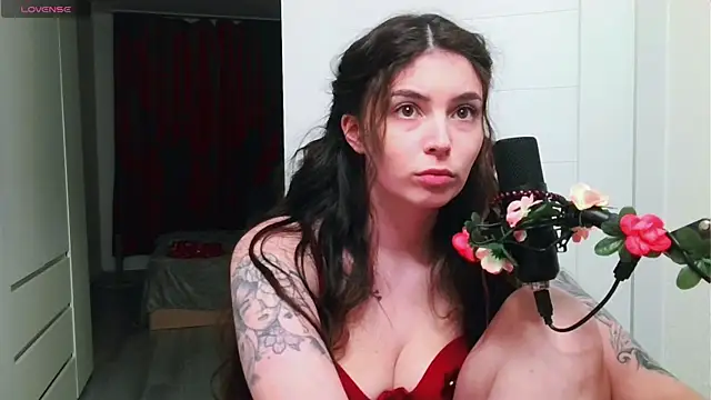 Snapshot of peachyness chatting on 05-30-26, 11:32 peachyness online show from 05-30-26, 11:32