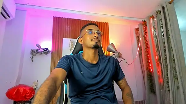 Darwin mayo online show from 09-23-25, 05:20