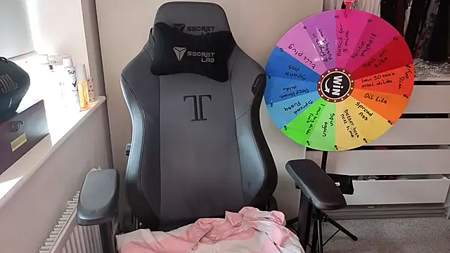 Lilly-Luscious online show from 03-28-26, 10:27