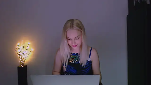 Lia noo regrets online show from 04-05-26, 06:03