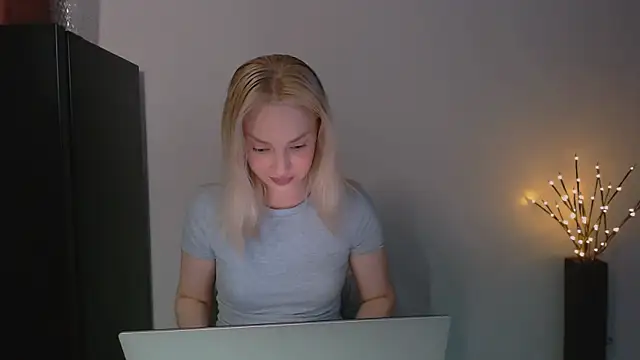 Lia noo regrets online show from 05-12-26, 05:19