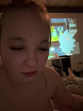 SweetTeenGirl online show from 11-25-25, 09:48