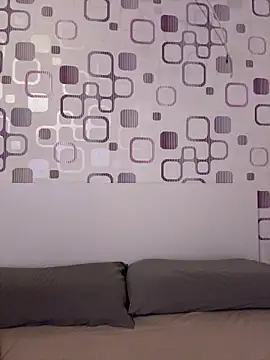 SweetTeenGirl online show from 11-06-25, 06:45