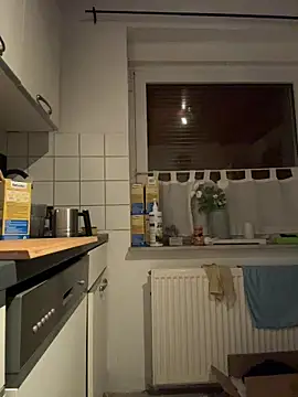 SweetTeenGirl online show from 12-01-25, 05:08