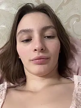 Snapshot of ZariaFlame chatting on 11-10-25, 09:42 ZariaFlame online show from 11-10-25, 09:42