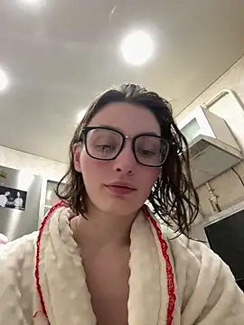 Snapshot of ZariaFlame chatting on 02-19-26, 10:40 ZariaFlame online show from 02-19-26, 10:40