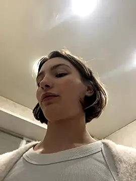 Snapshot of ZariaFlame chatting on 12-05-25, 09:12 ZariaFlame online show from 12-05-25, 09:12