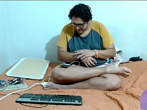 MeisanPaul online show from 11-24-25, 01:38