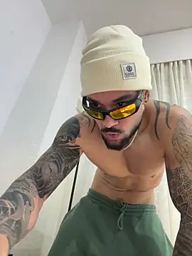 penebunny online show from 12-17-25, 11:04