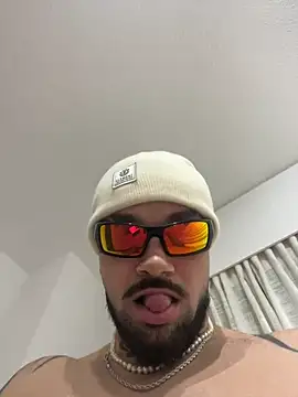 penebunny online show from 12-16-25, 05:00