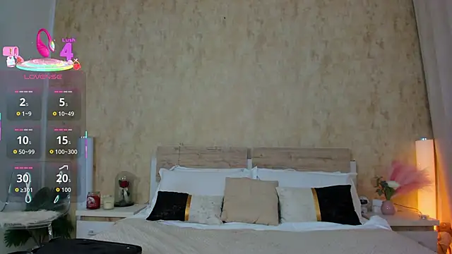 ParissHiltonX online show from 11-03-25, 04:50