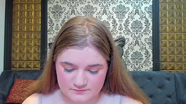 LissaBigTitts online show from 12-19-25, 09:06