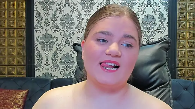 LissaBigTitts online show from 12-18-25, 06:01