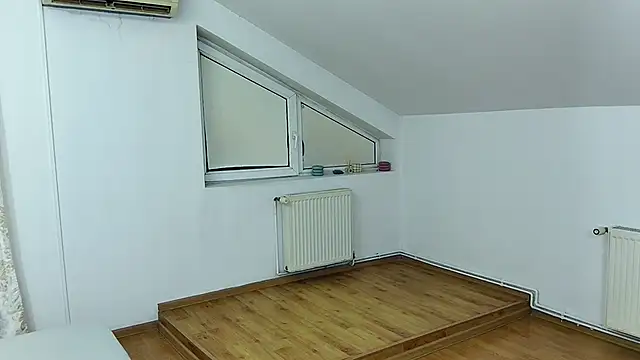 LissaBigTitts online show from 09-09-25, 04:38