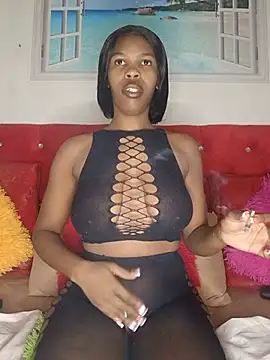 Snapshot of GoldSnowXxX chatting on 07-13-26, 10:53 GoldSnowXxX online show from 07-13-26, 10:53