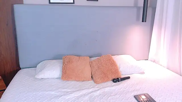 LanaRozz online show from 06-03-26, 06:56