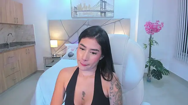 miranda crawfor online show from 03-17-26, 01:41