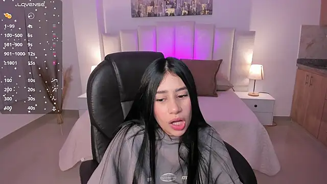 miranda crawfor online show from 09-20-25, 12:21