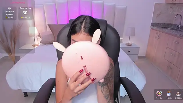 miranda crawfor online show from 11-26-25, 12:16