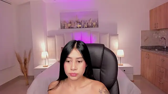 miranda crawfor online show from 09-19-25, 11:14