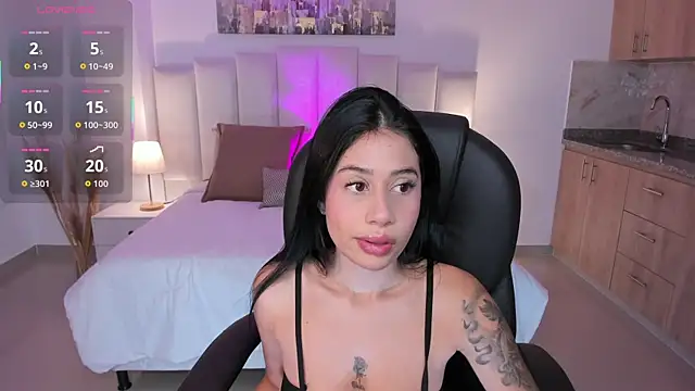 miranda crawfor online show from 10-23-25, 11:31