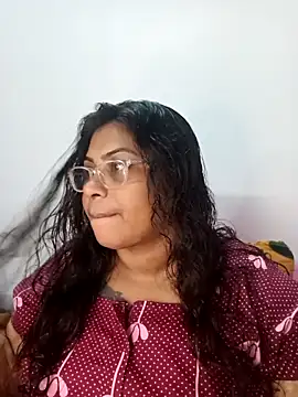 zara-mallus online show from 10-22-25, 03:00