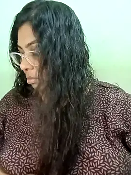 zara-mallus online show from 09-21-25, 05:18