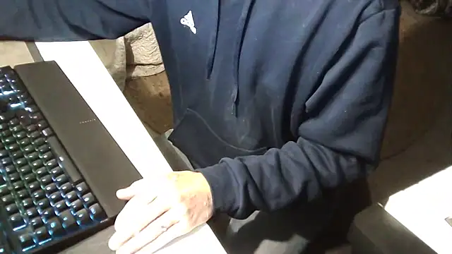 french male whorexh online show from 10-07-25, 05:52