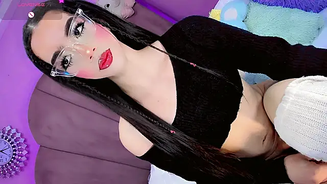 ShantyMillan online show from 02-22-26, 01:13