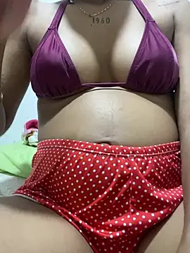amandaaasilvaa online show from 04-20-26, 05:03