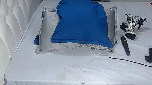 SamiBoobsxx online show from 07-05-26, 05:25