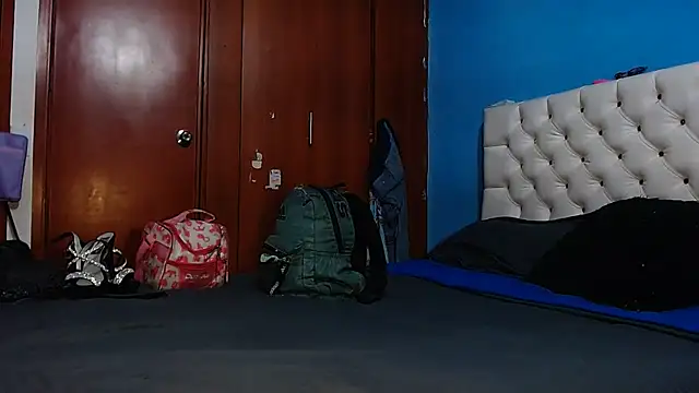 SamiBoobsxx online show from 03-28-26, 03:40