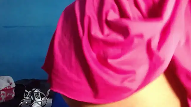 Snapshot of SamiBoobsxx chatting on 03-01-26, 02:33 SamiBoobsxx online show from 03-01-26, 02:33