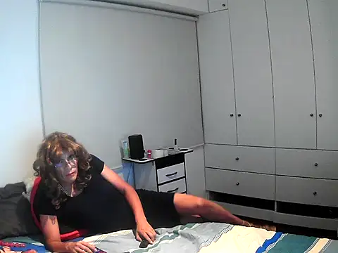 Dayanatrav71 online show from 12-15-25, 01:11