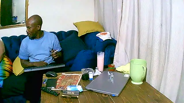 Snapshot of SHORTGUN_STALLION chatting on 11-27-25, 10:43 SHORTGUN STALLION online show from 11-27-25, 10:43