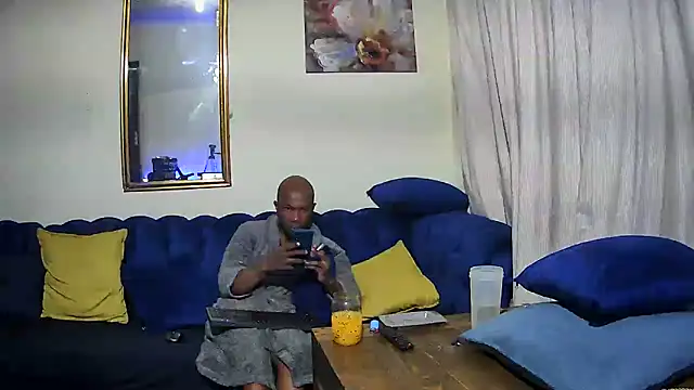 Snapshot of SHORTGUN_STALLION chatting on 03-10-26, 12:25 SHORTGUN STALLION online show from 03-10-26, 12:25