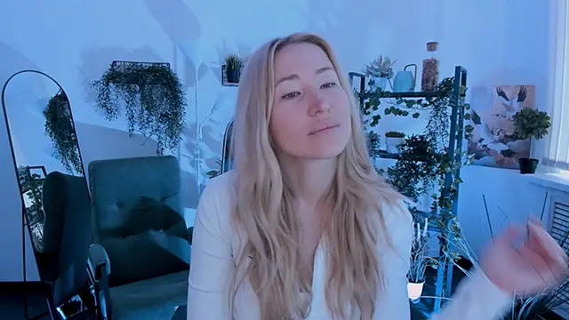 AstraMonroe online show from 04-22-26, 04:19