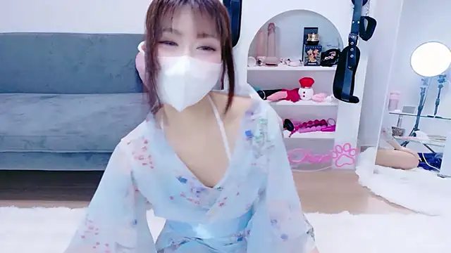 -Nyanko-chan- online show from 05-23-26, 09:14