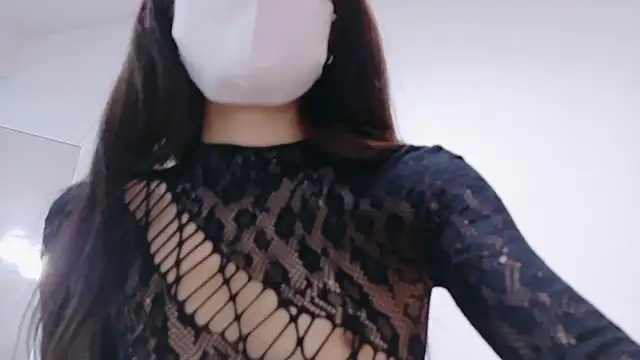 Snapshot of -Nyanko-chan- chatting on 02-06-26, 12:45 -Nyanko-chan- online show from 02-06-26, 12:45