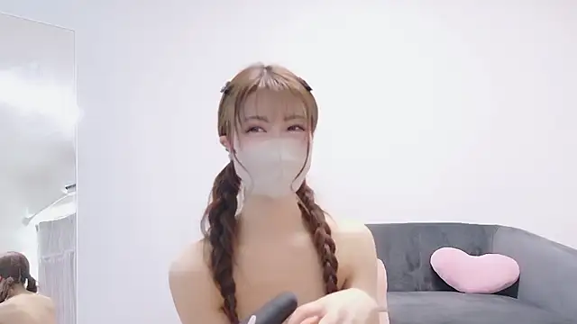 Snapshot of -Nyanko-chan- chatting on 02-22-26, 10:22 -Nyanko-chan- online show from 02-22-26, 10:22