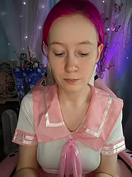 Snapshot of Fuzzy_Unicorn chatting on 05-14-26, 11:29 Fuzzy Unicorn online show from 05-14-26, 11:29