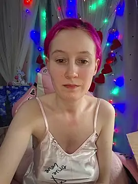 Fuzzy Unicorn online show from 02-17-26, 07:33