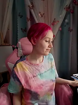 Fuzzy Unicorn online show from 11-08-25, 07:39