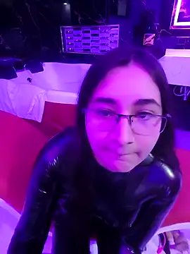 LiliThara online show from 10-13-25, 11:12