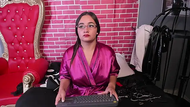 LiliThara online show from 07-24-26, 11:17