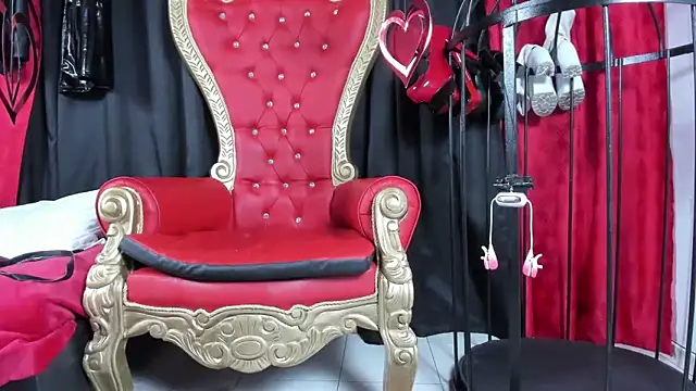 Snapshot of LiliThara chatting on 02-04-26, 06:52 LiliThara online show from 02-04-26, 06:52