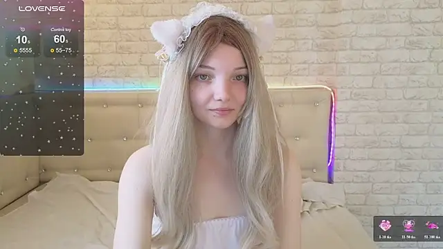 AnimeAlica18 online show from 06-18-26, 03:38