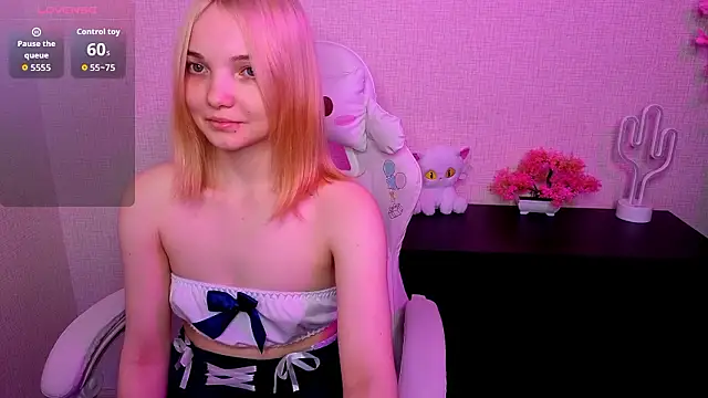 Snapshot of AnimeAlica18 chatting on 02-04-26, 03:34 AnimeAlica18 online show from 02-04-26, 03:34