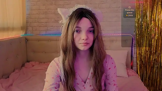 AnimeAlica18 online show from 03-25-26, 02:12